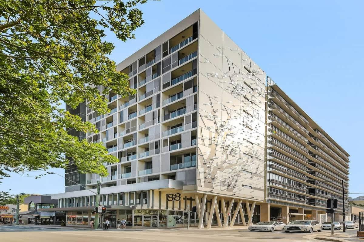 Apartment 2 Bds Lovly In Heart Chatswood102 *