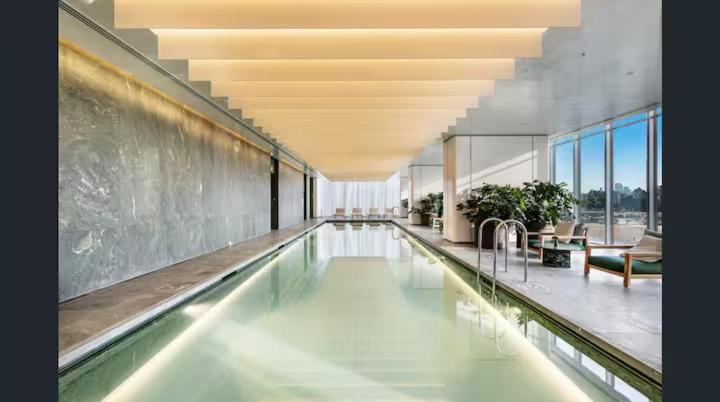 Waterfront Cbd Luxury 3br View & 2 Parkings Apartment *