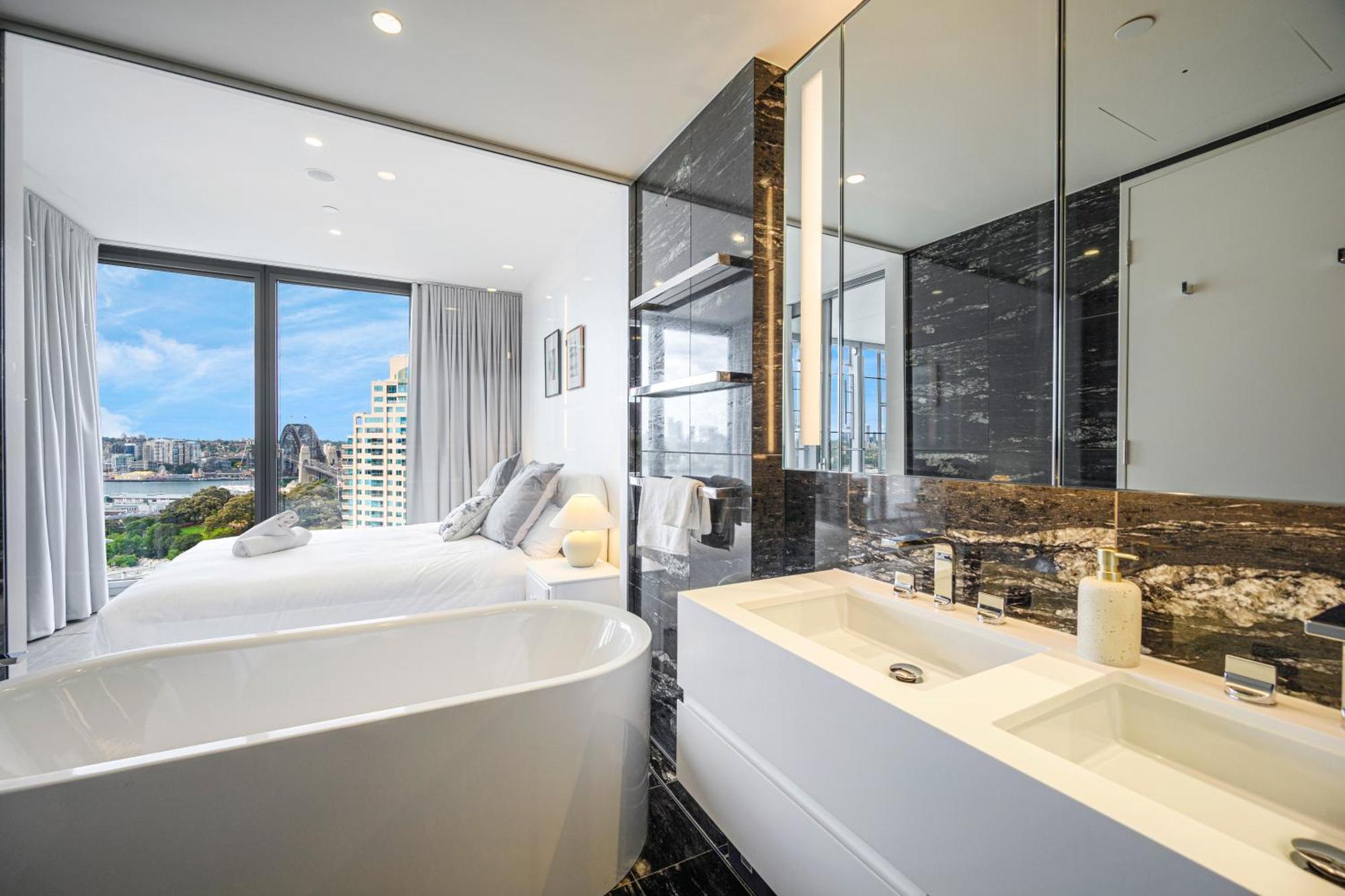 Waterfront Cbd Luxury 3br View & 2 Parkings
