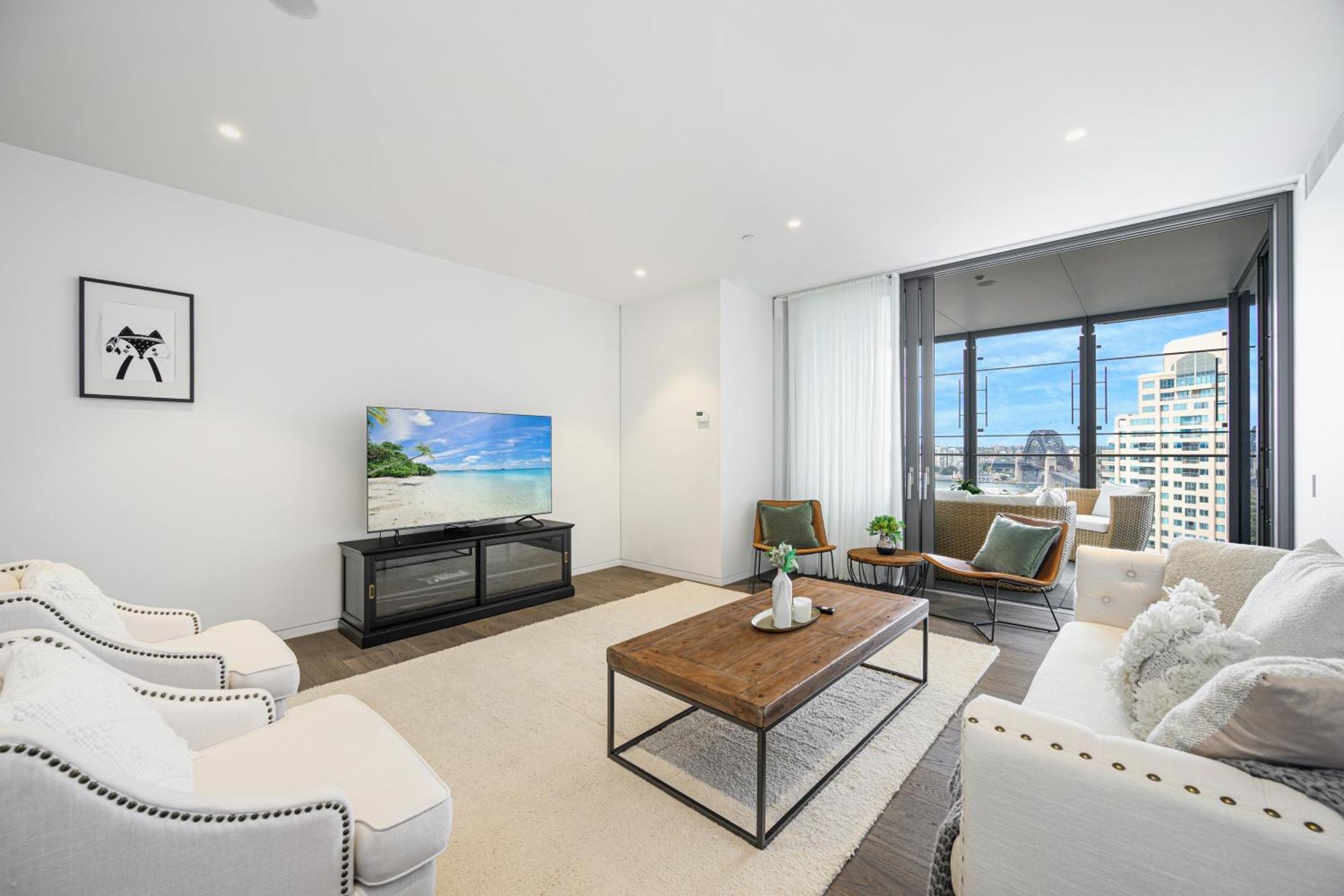 Waterfront Cbd Luxury 3br View & 2 Parkings Apartment