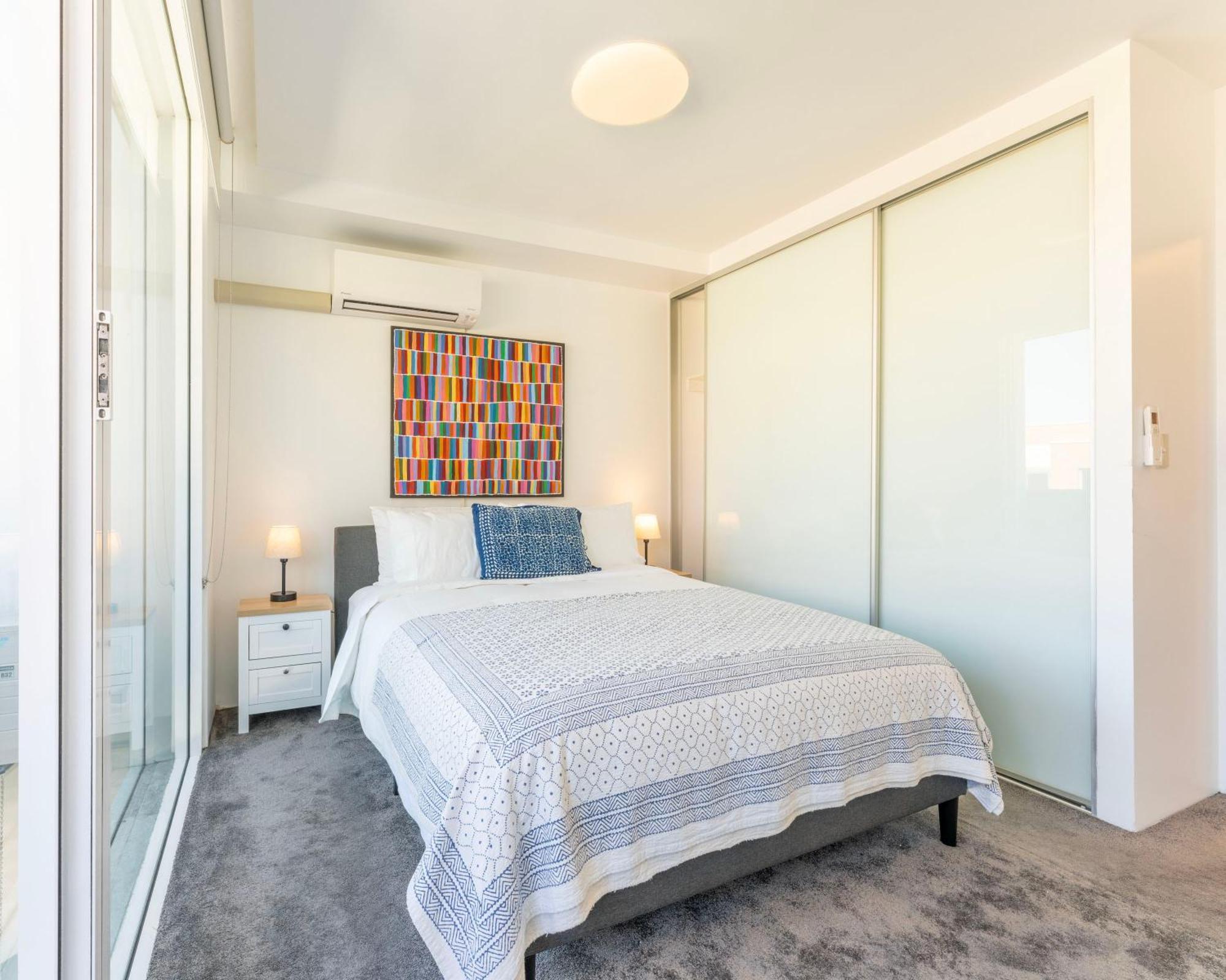 Elegant Apartment, Heart Of Newtown With Secure Parking Apartment *
