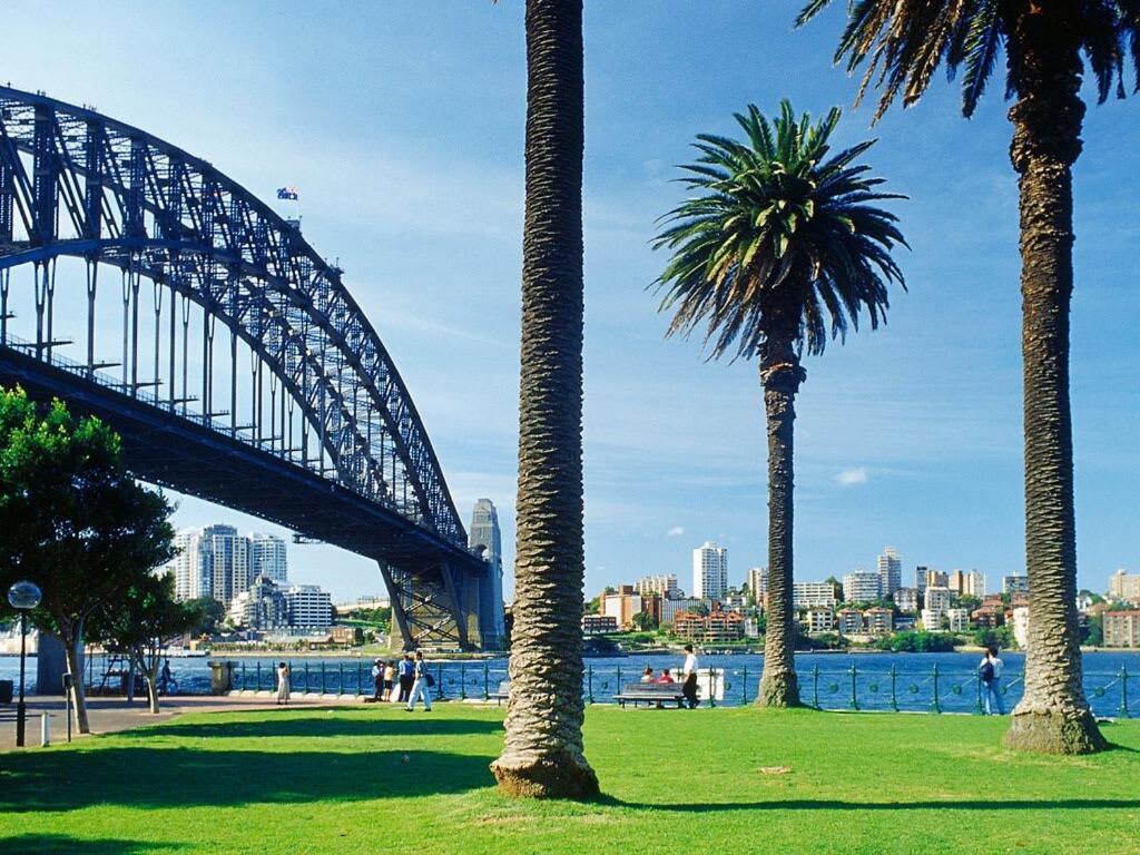 At With Harbour Bridge And Opera House *