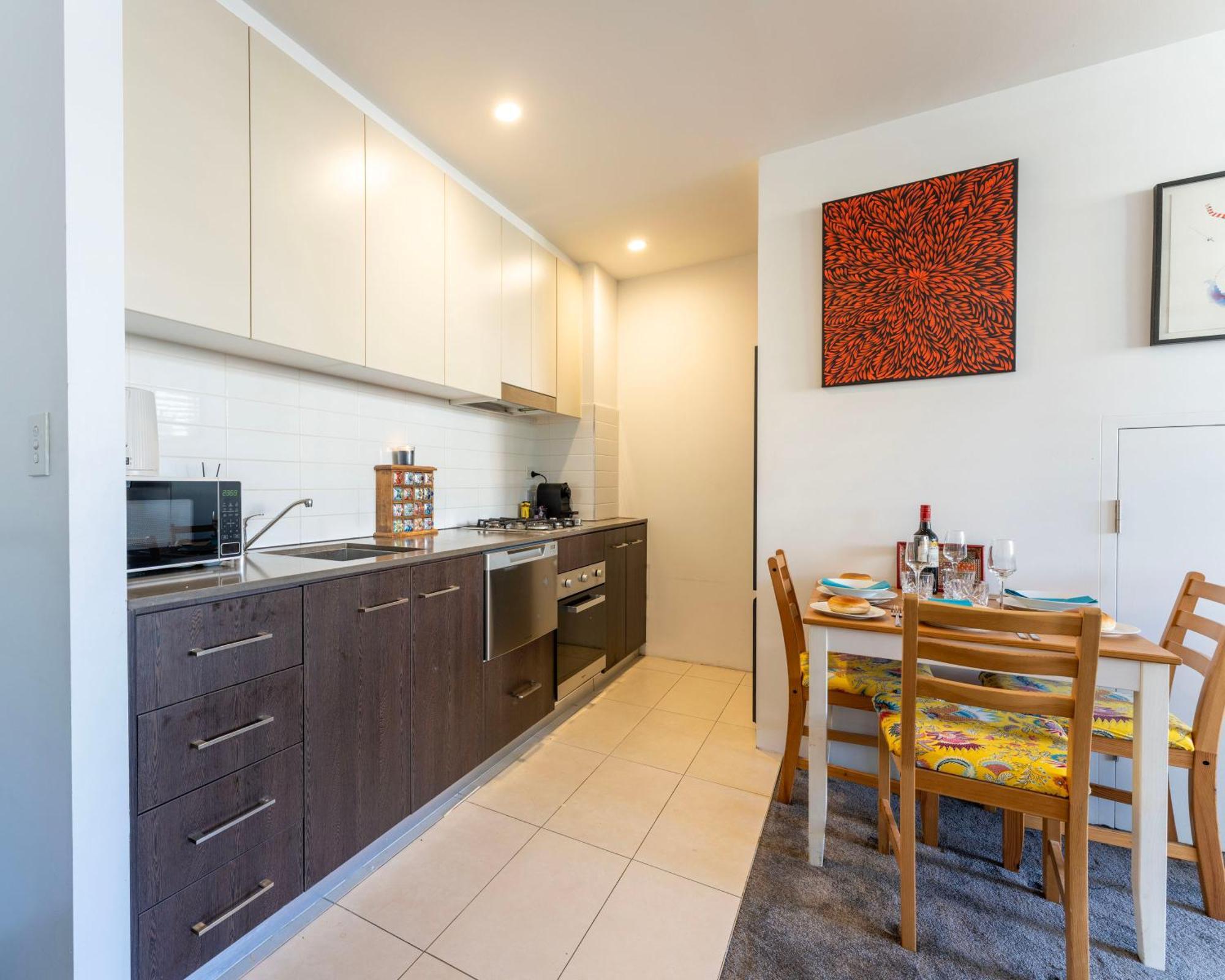 Apartment Elegant Apartment, Heart Of Newtown With Secure Parking Sydney