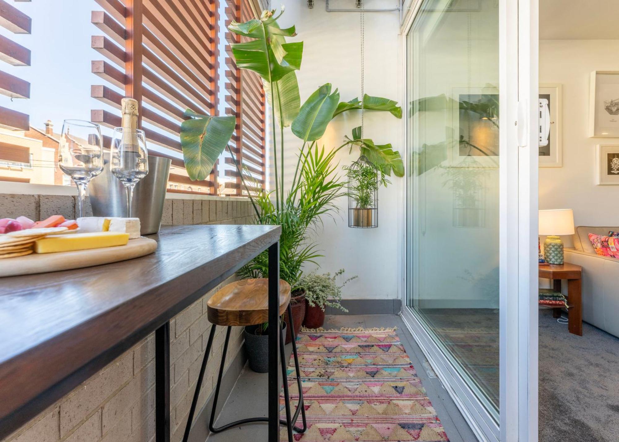 Elegant Apartment, Heart Of Newtown With Secure Parking * Sydney