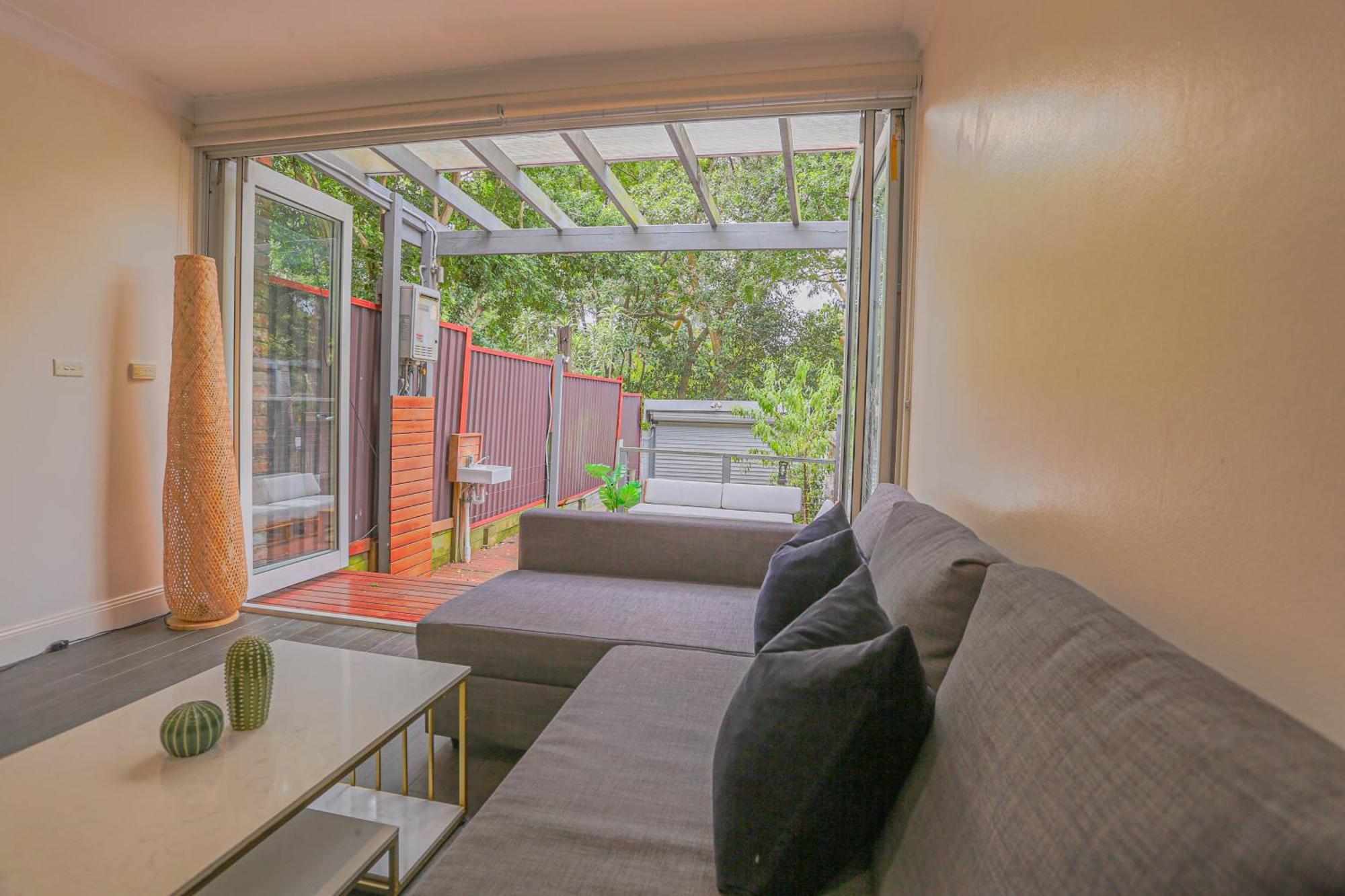 Ideal 3 Bedroom House Centre Glebe 2 E-bikes Included Holiday home Sydney