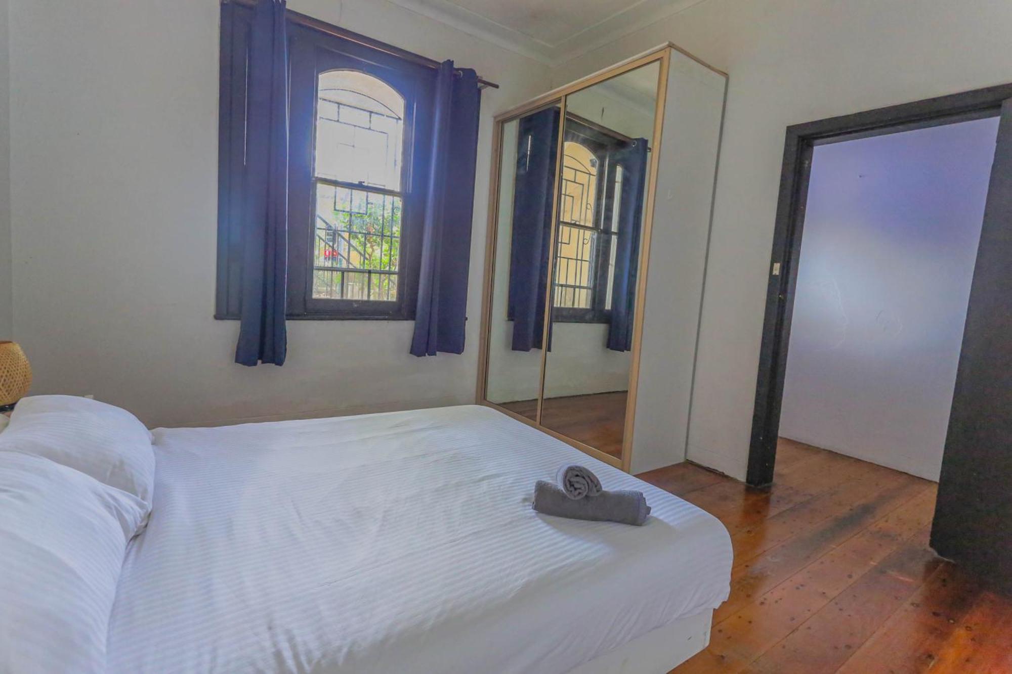 Affordable 2 Bedroom House Surry Hills 2 E-bikes Included Holiday home Sydney