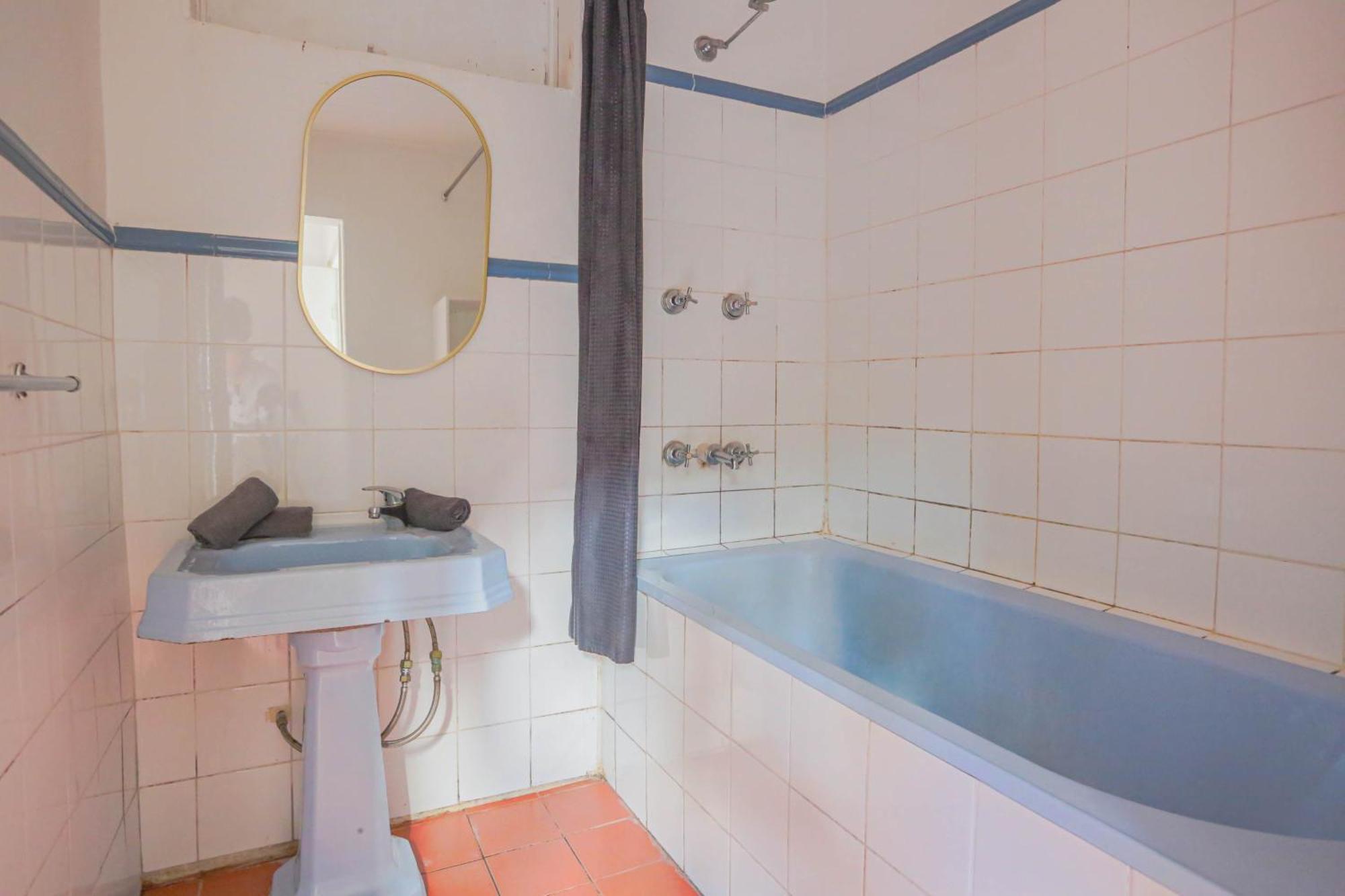 Holiday home Close To 3 Bedroom House Surry Hills 2 E-bikes Included