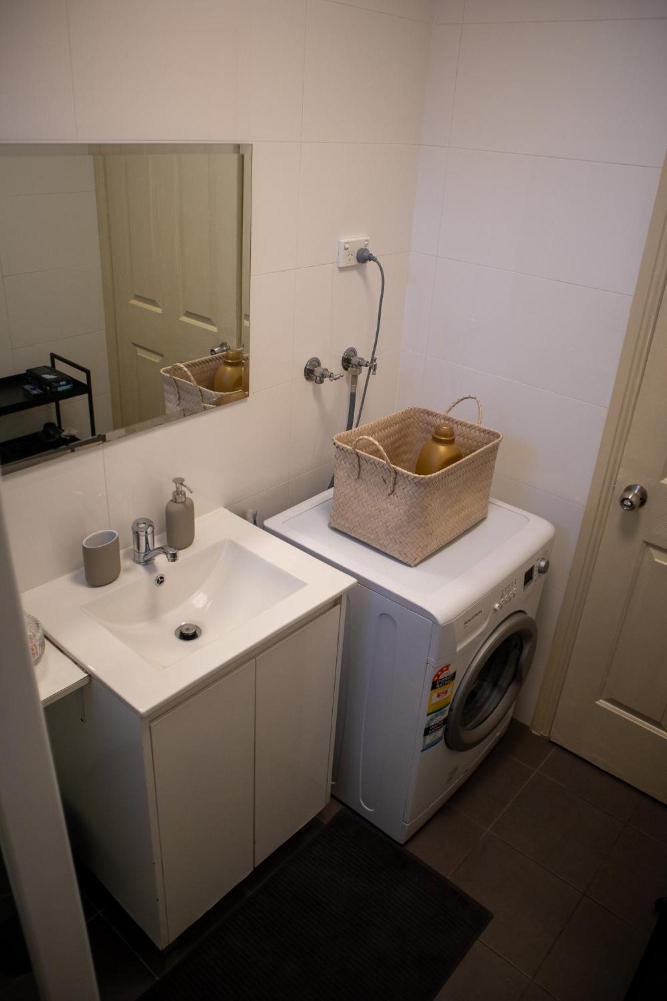 Holiday home Relaxing Guest Near Airport Sydney