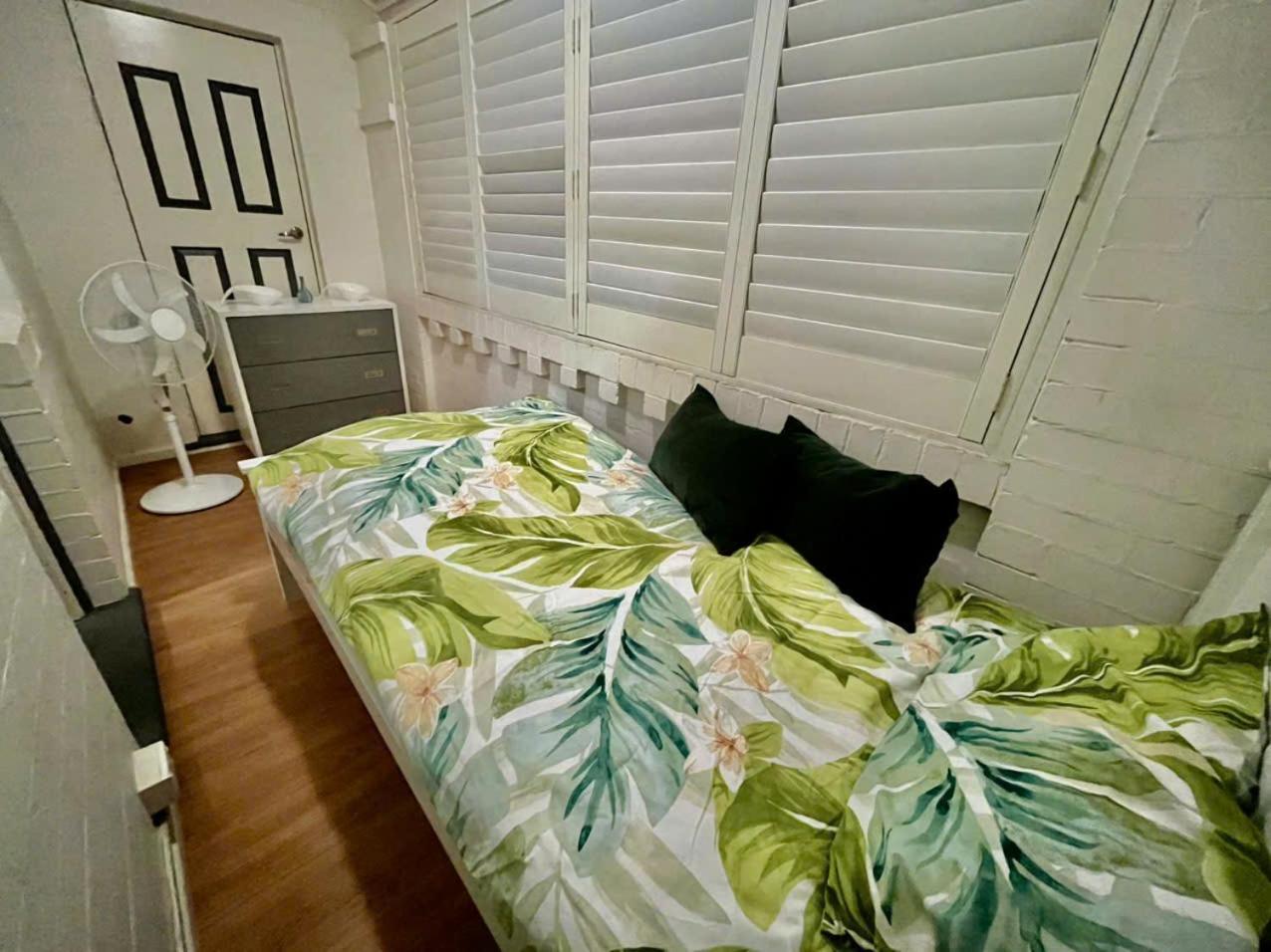 Next To A Scenic And Lively Homestay *