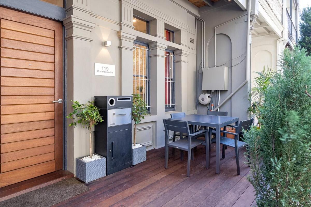 Huge, Inner 5 Bed Mansion, Near Opera House - 7 Mins Holiday home Sydney