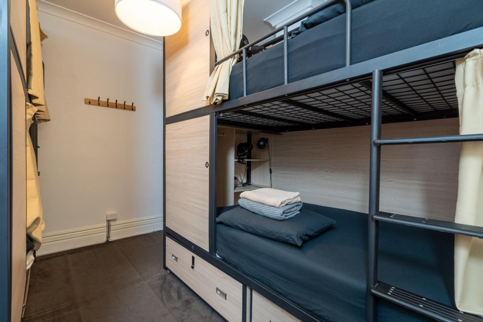 Tequila Sunrise Hostel *