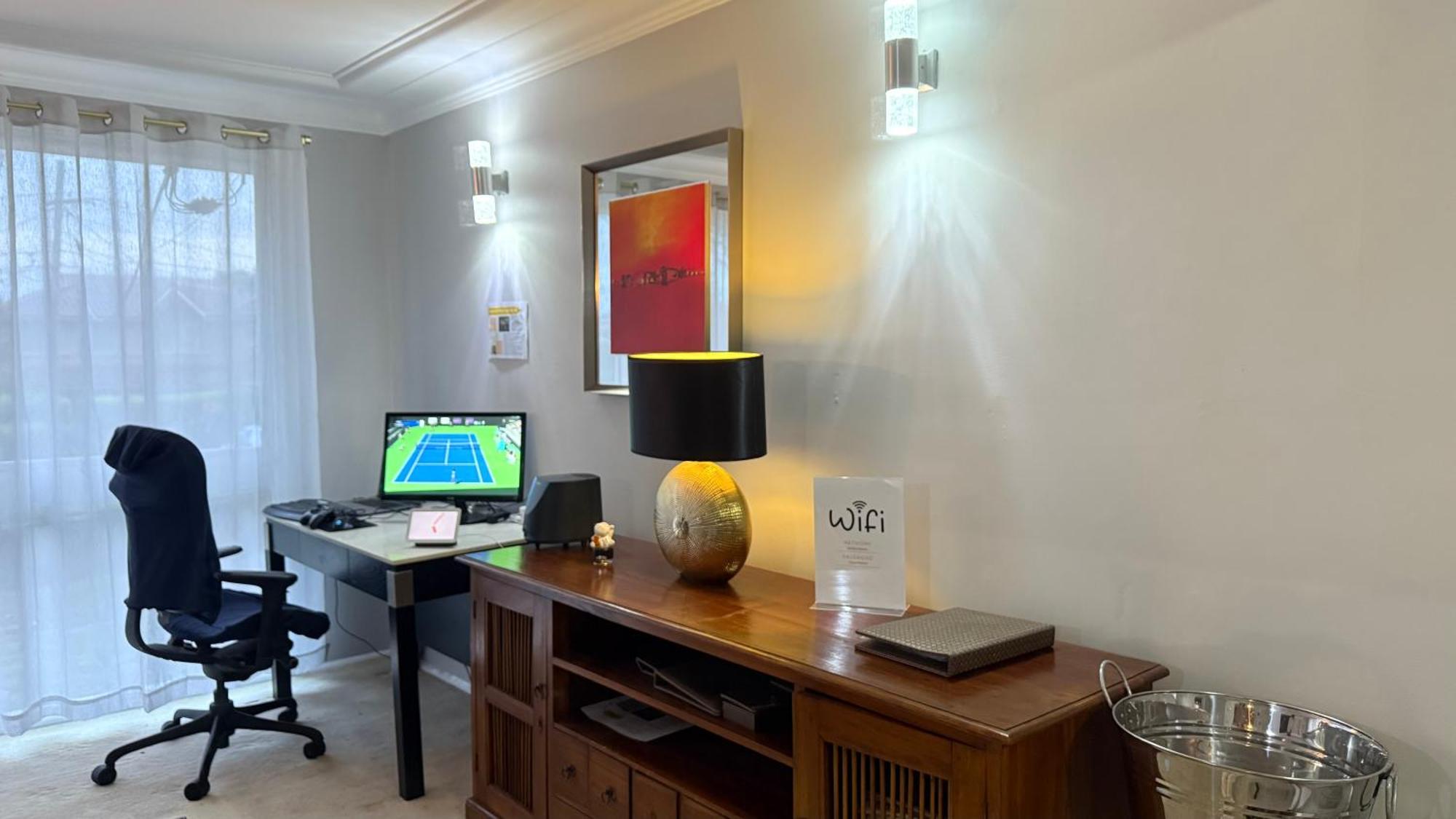 Holiday home 5 Bedroom 3 Bathroom House With Pool, Spa, Voice-control Smart And Game *