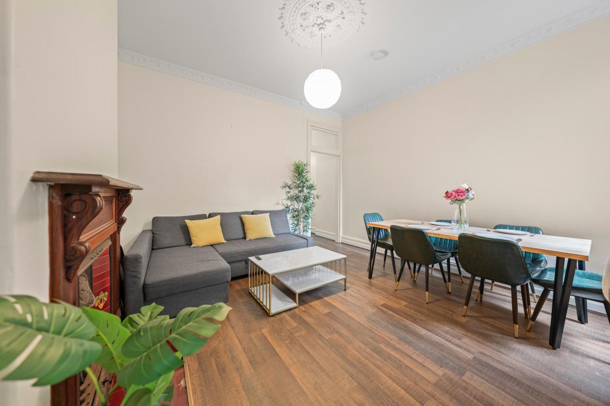 Apartment Spacious 4 Bedroom House Darling Harbour Sydney