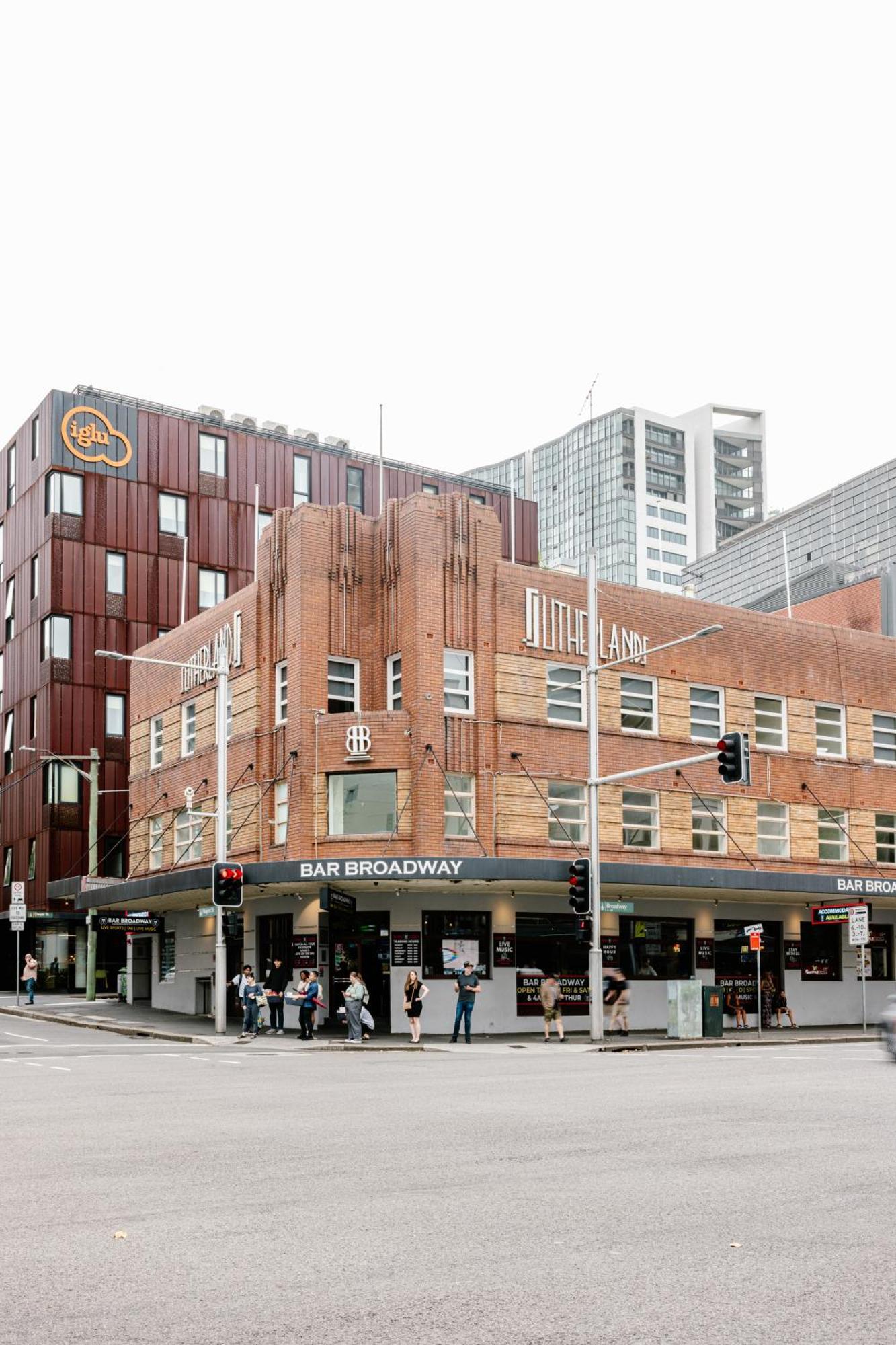 Bar Broadway * Sydney
