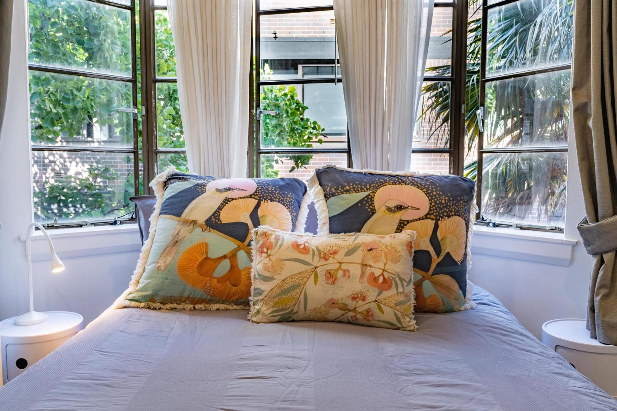 Long-term Listing - Oversized Potts Point * Sydney