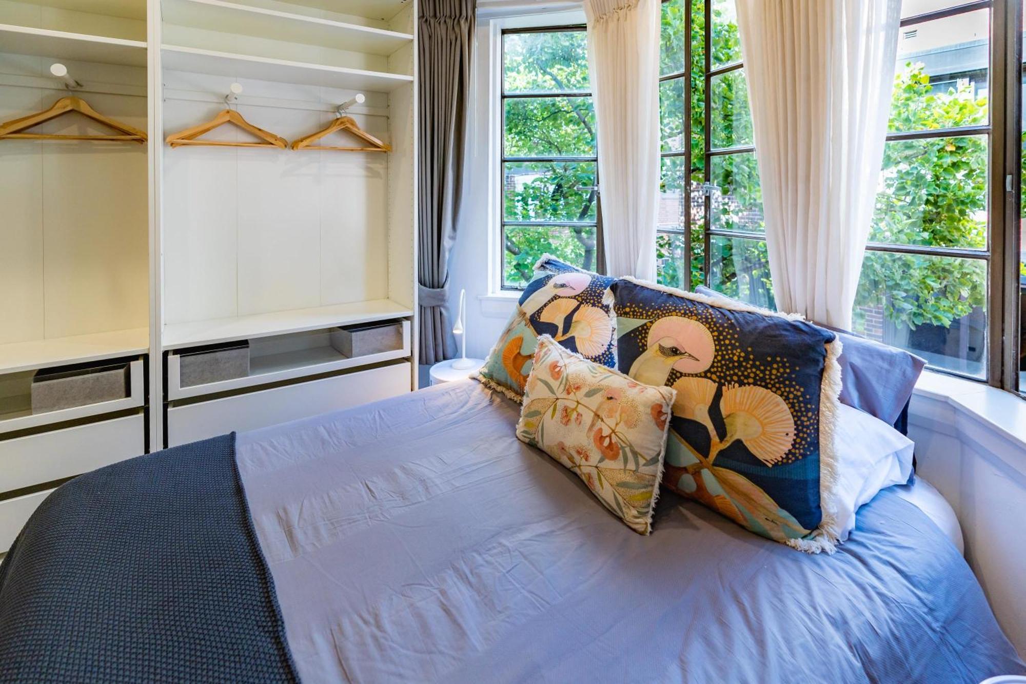 Apartment Long-term Listing - Oversized Potts Point Sydney