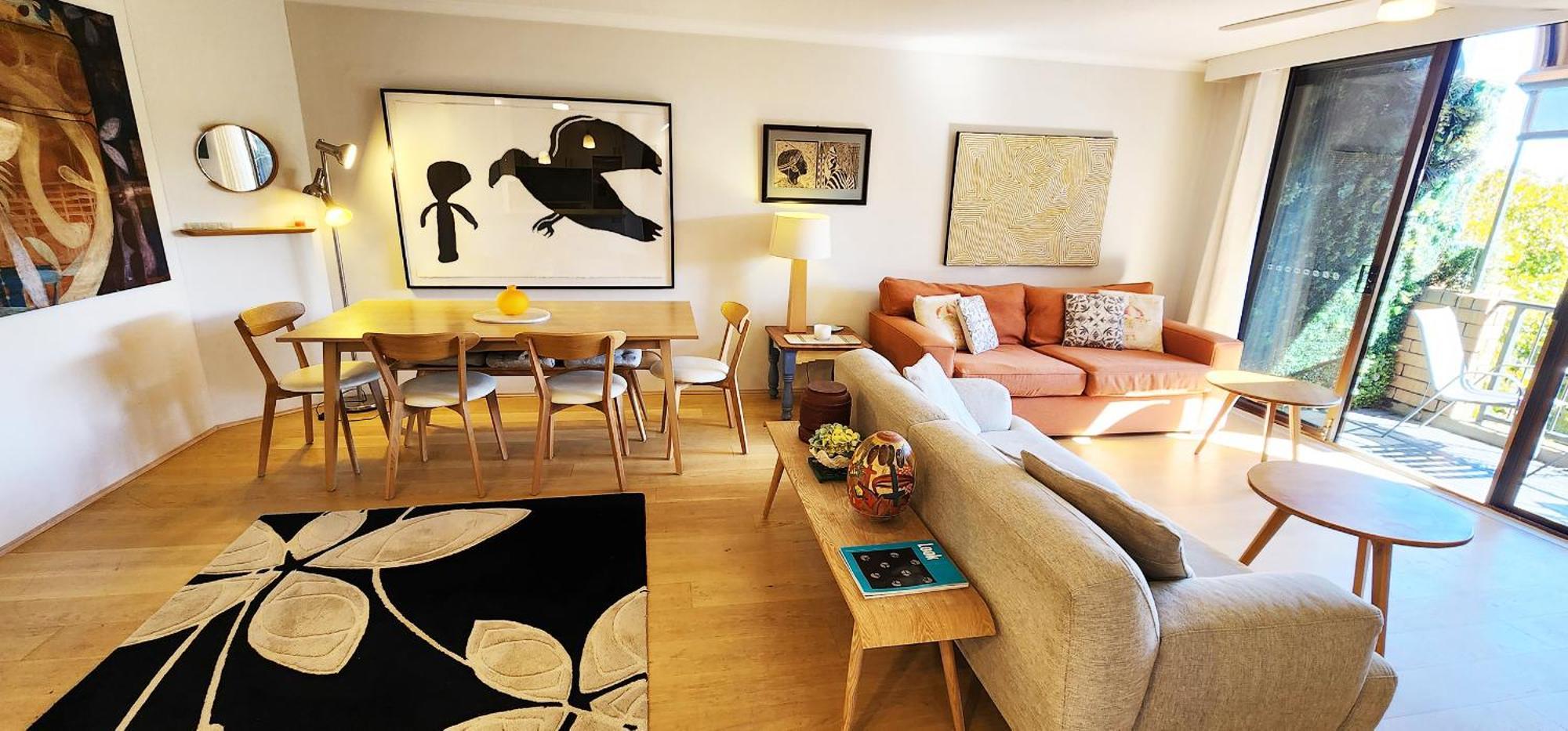 Impressive Centrally Located Penthouse Sydney