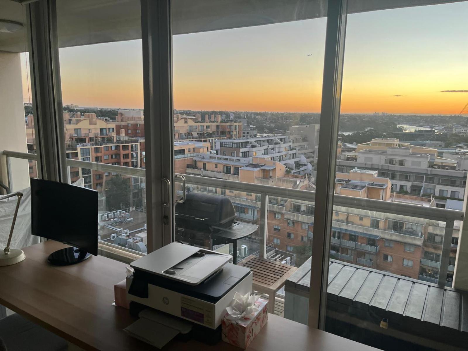 Darling Harbour Luxurious Retreat
