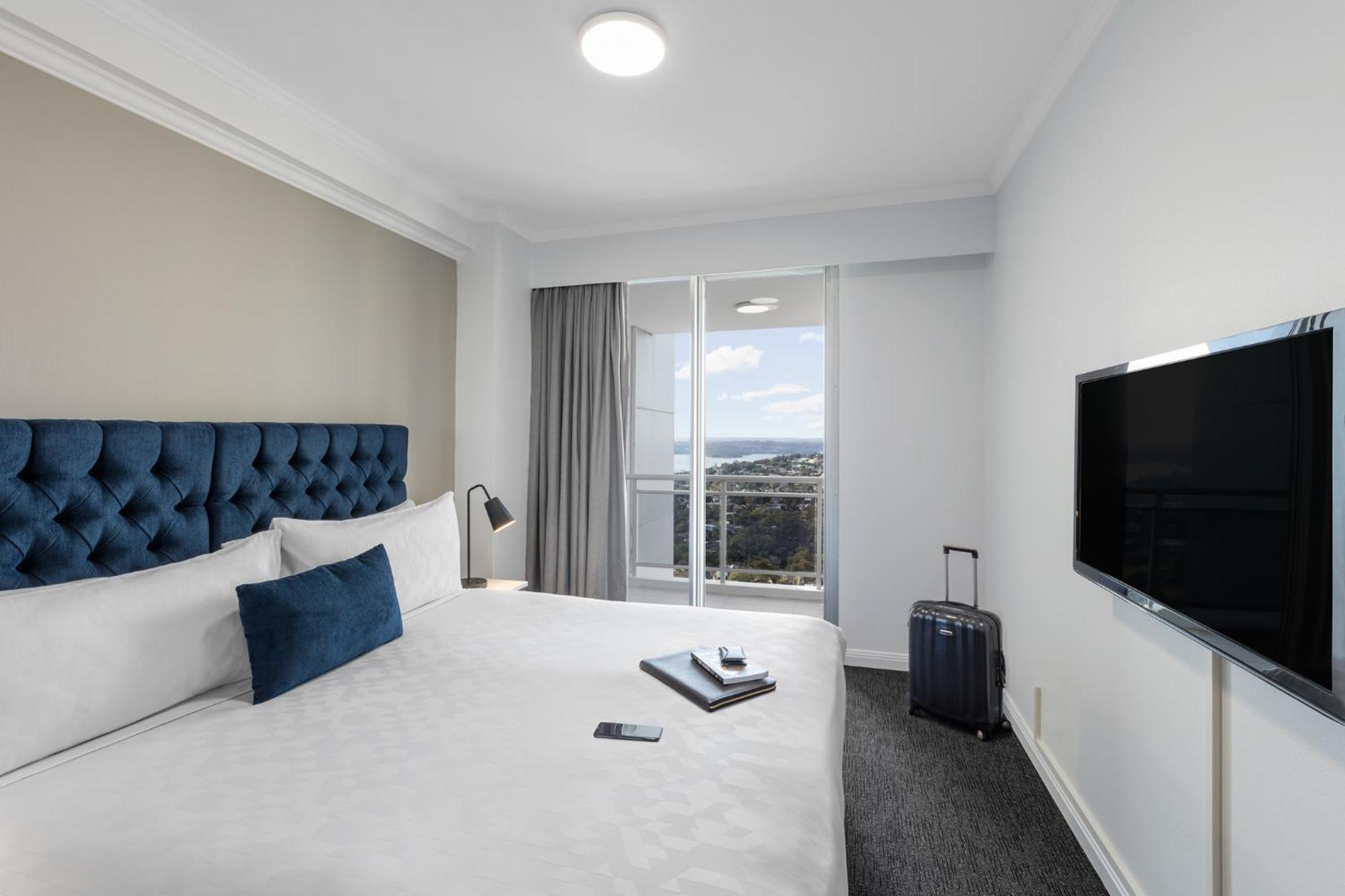 Meriton Bondi Junction Hotel 5*
