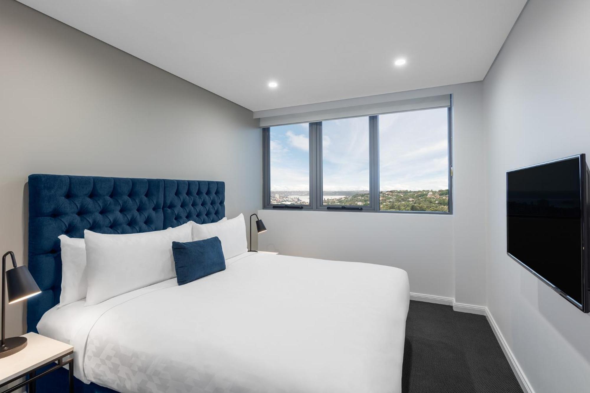 Meriton Bondi Junction