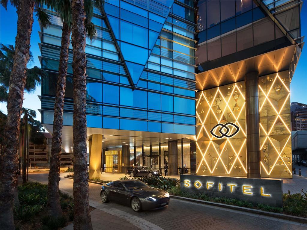 Hotel Sofitel Darling Harbour 5*