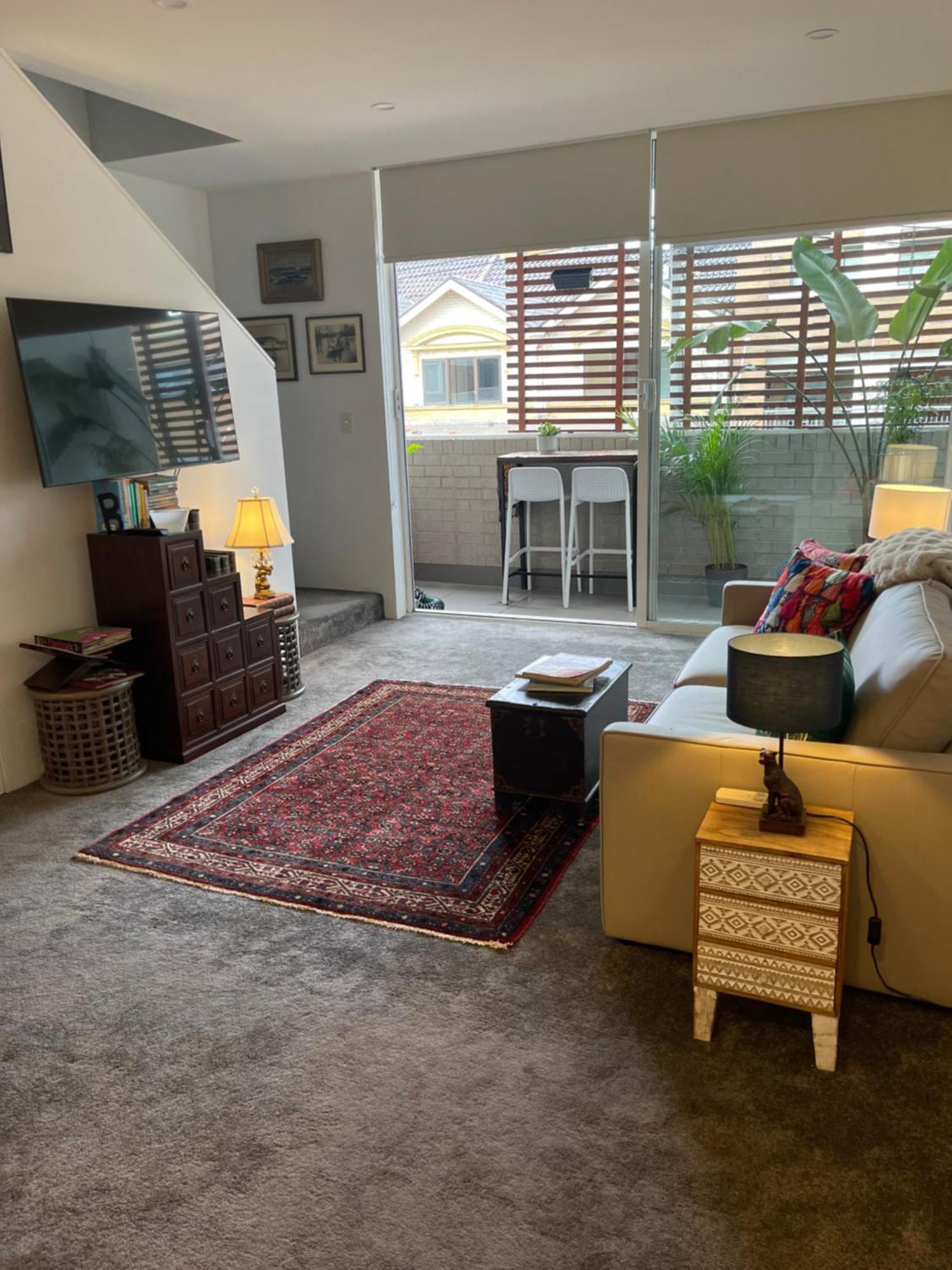 Apartment Elegant Apartment, Heart Of Newtown With Secure Parking Sydney