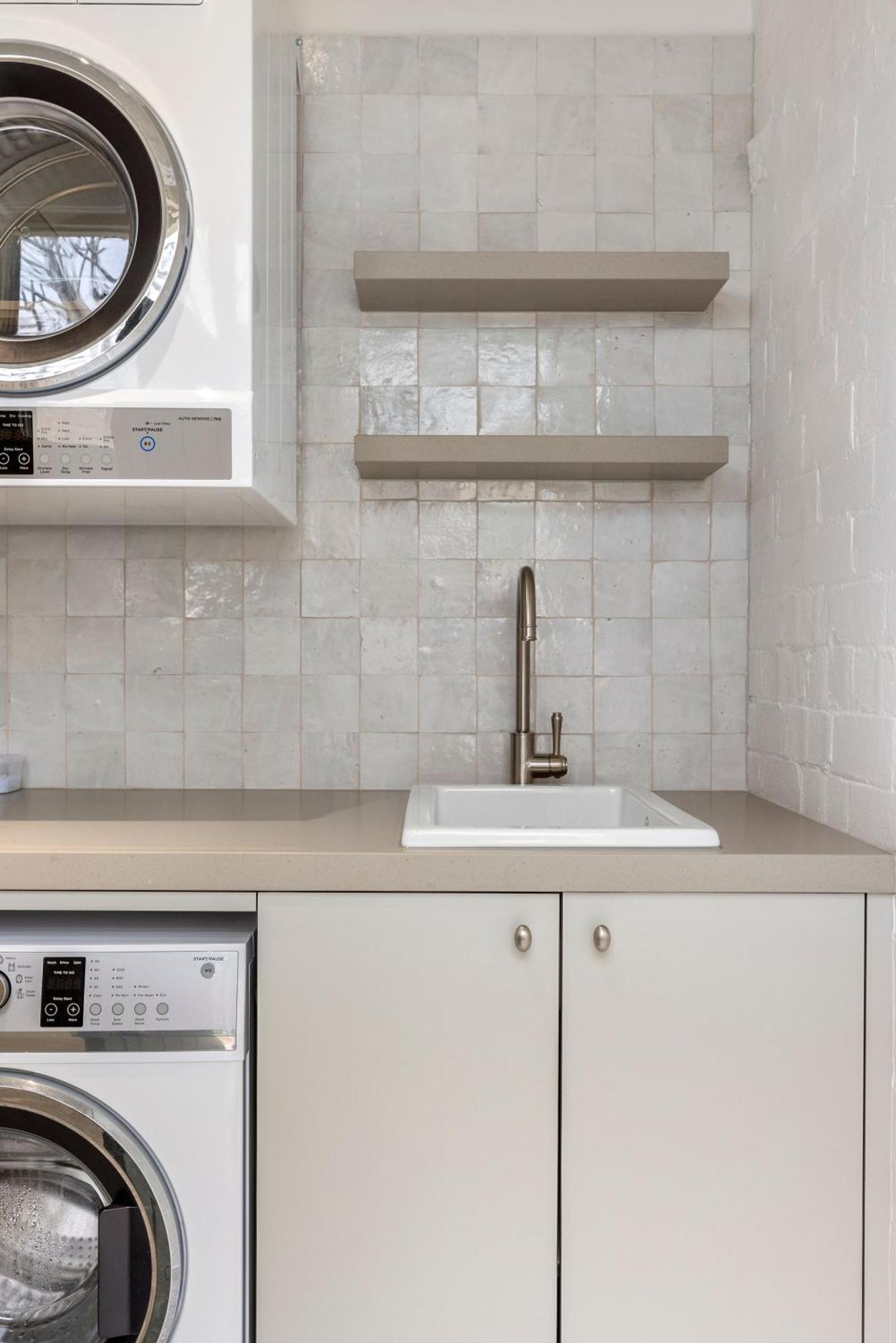 Luxury Harbourside Living With Rich Historic Charm * Sydney