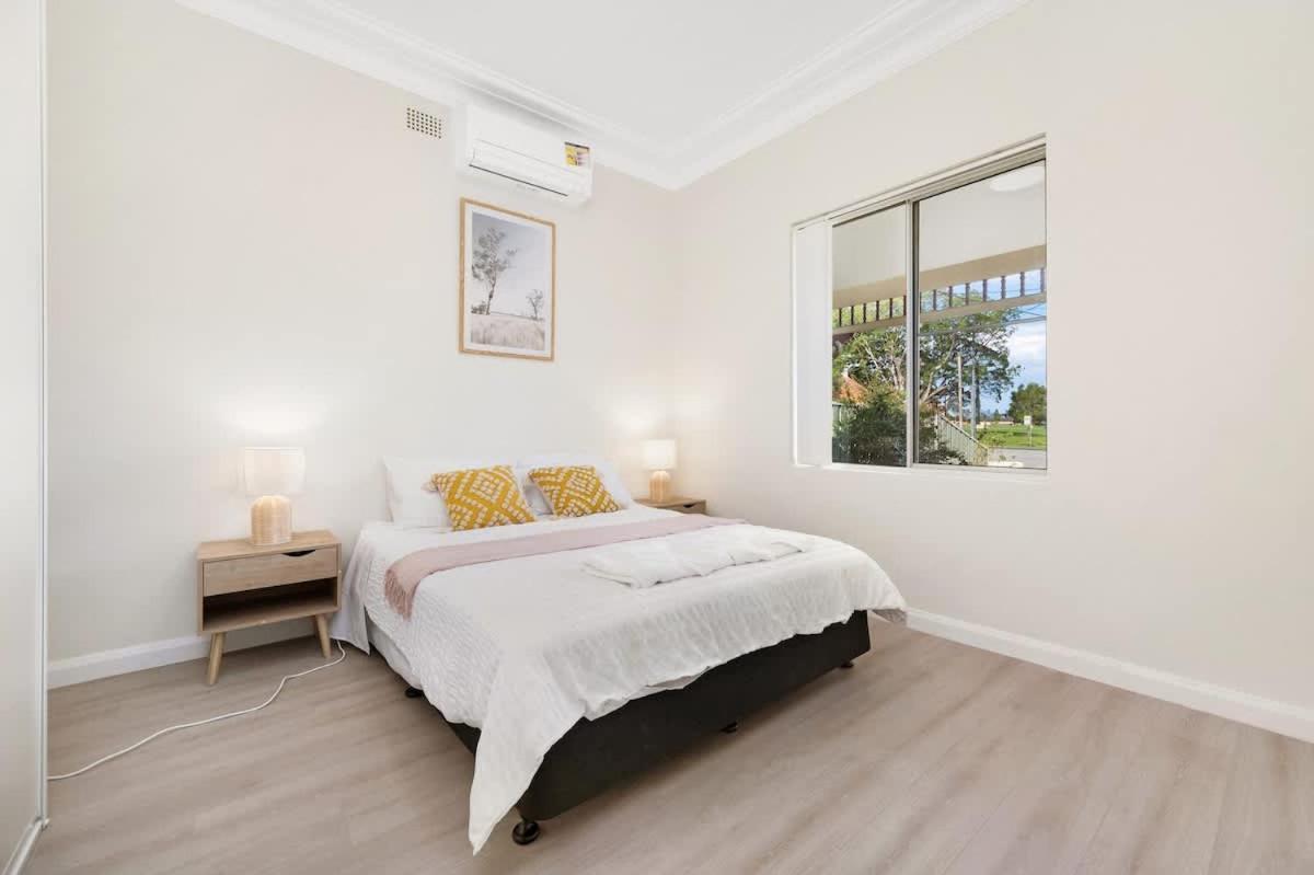 Holiday home Croydon 4bed House Cls Burwood And Ashfield Sydney