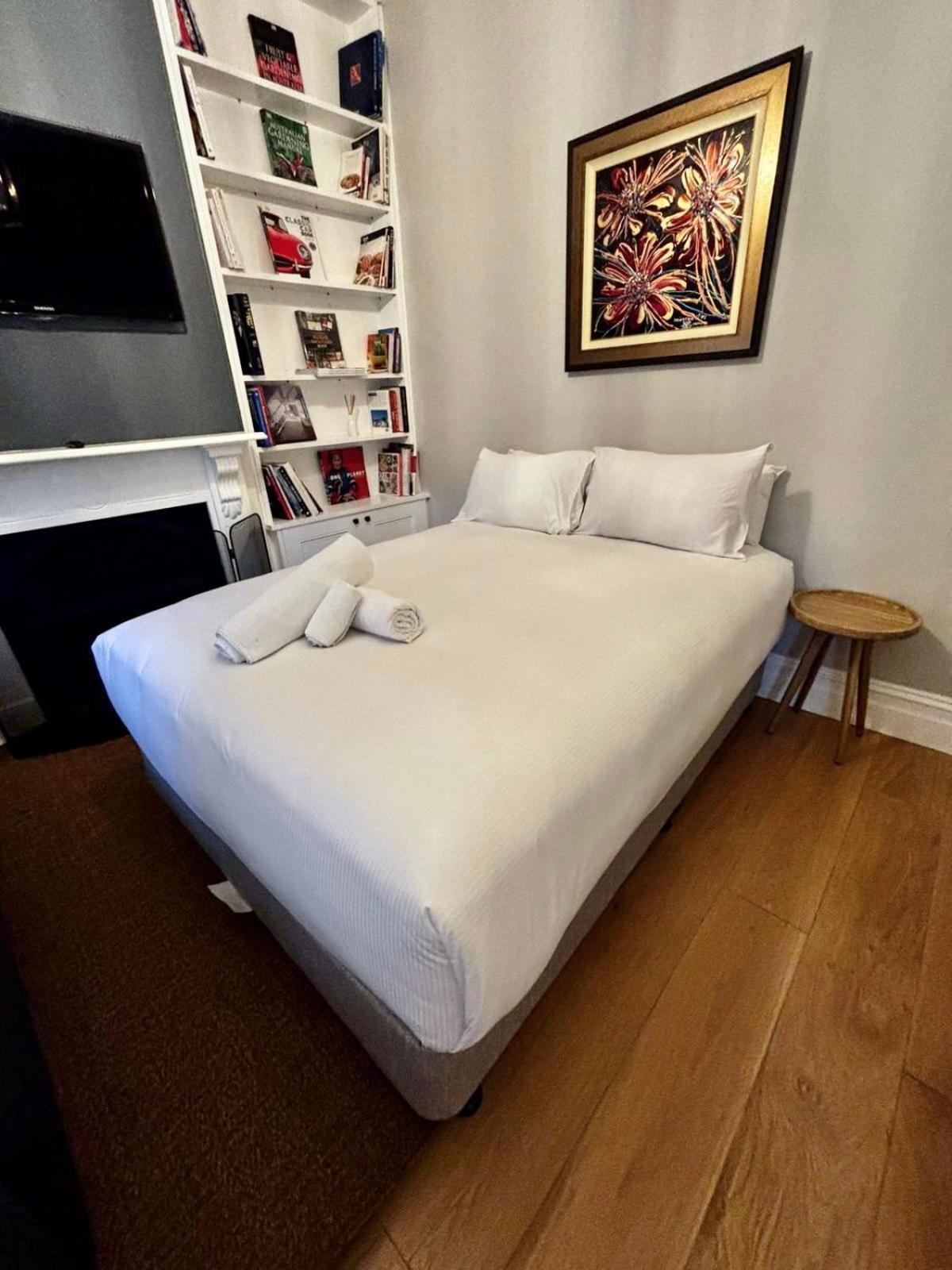 Holiday home Millers Point Harbourside *