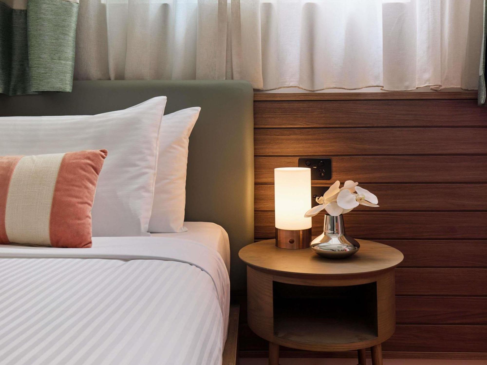 The Clarence Hotel