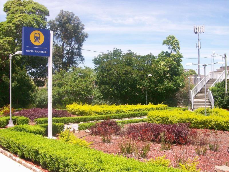 Strathfield Executive 4*
