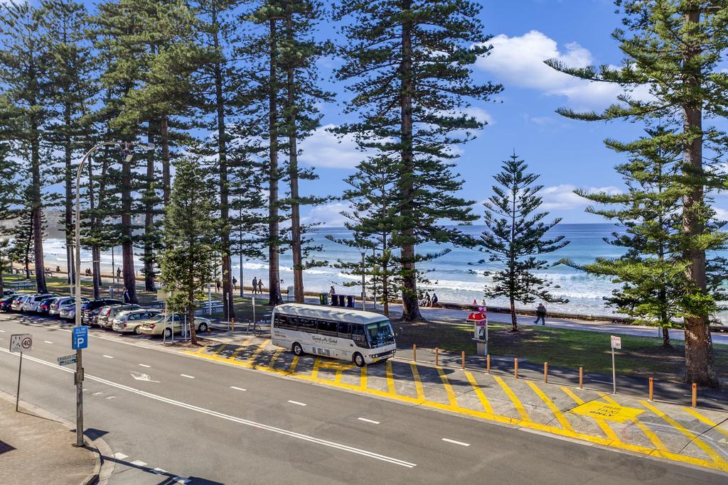 Hotel Manly Paradise &