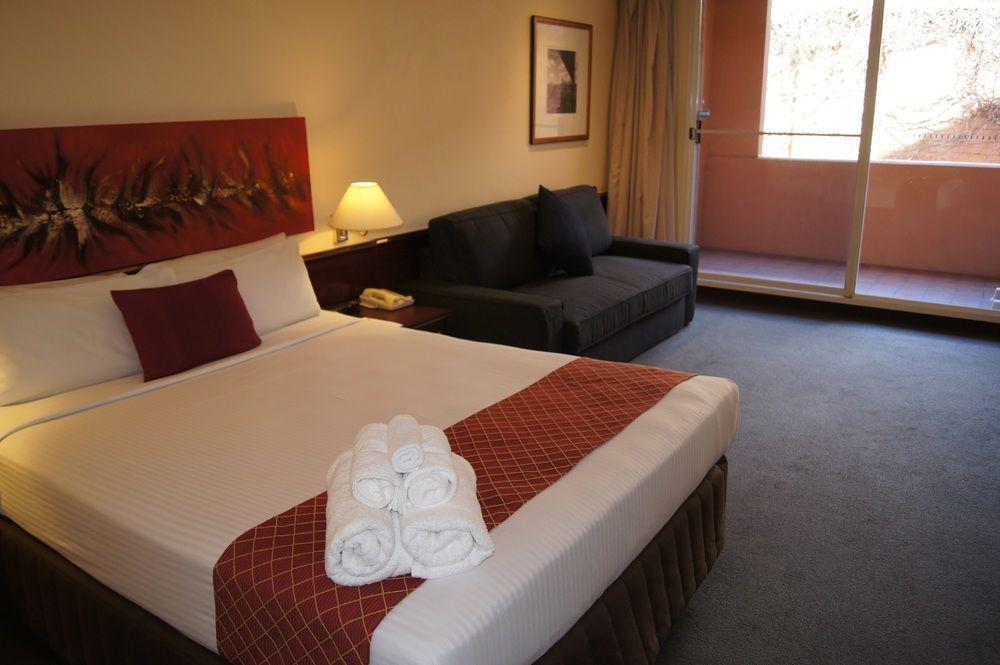 Metro Aspire Hotel 4*