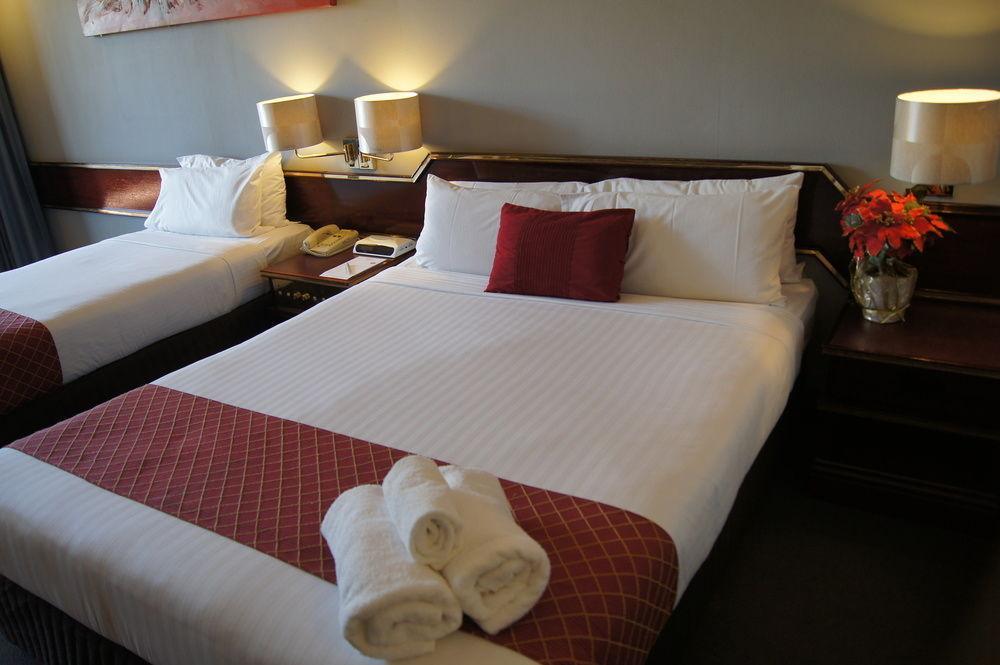 Metro Aspire 4* Sydney