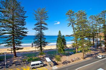 Manly Paradise & Hotel