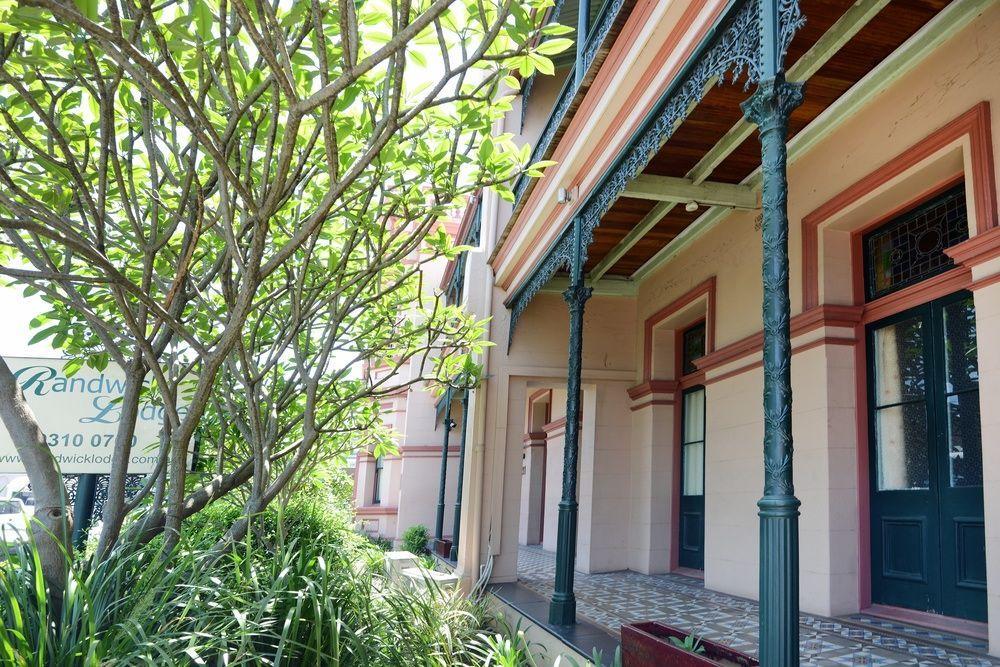 The Lurline Randwick Hotel 4*