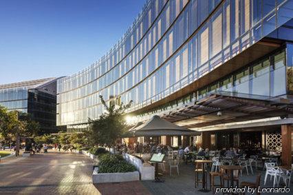Apx Darling Harbour Aparthotel Sydney