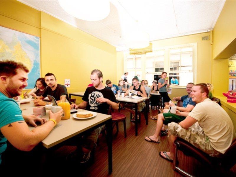 Maze Backpackers - Sydney
