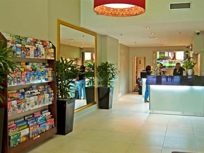 Hotel Park Regis Centre 3*