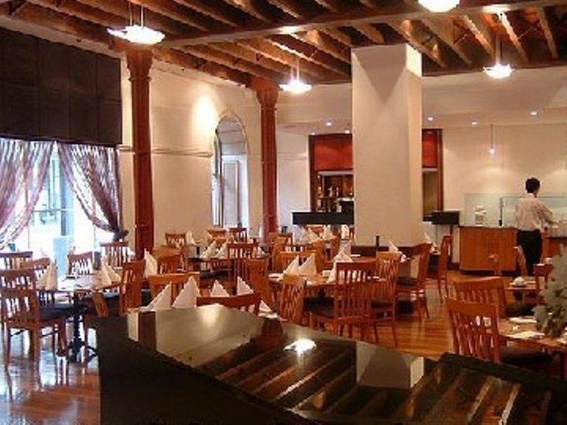 Hotel Furama Darling Harbour
