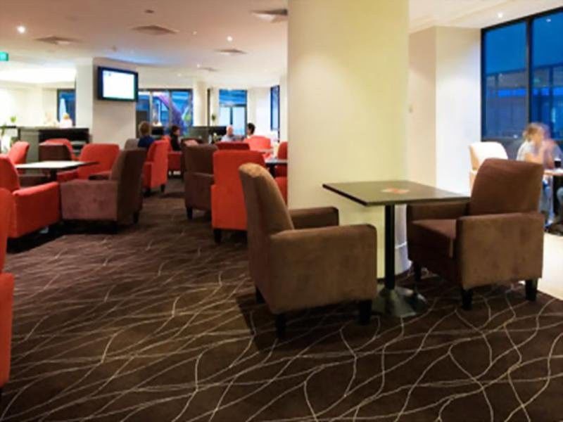 Hotel Rydges World Square 4*