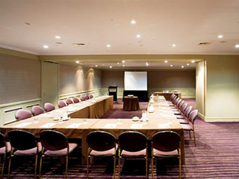 Pullman Hyde Park 5* Sydney