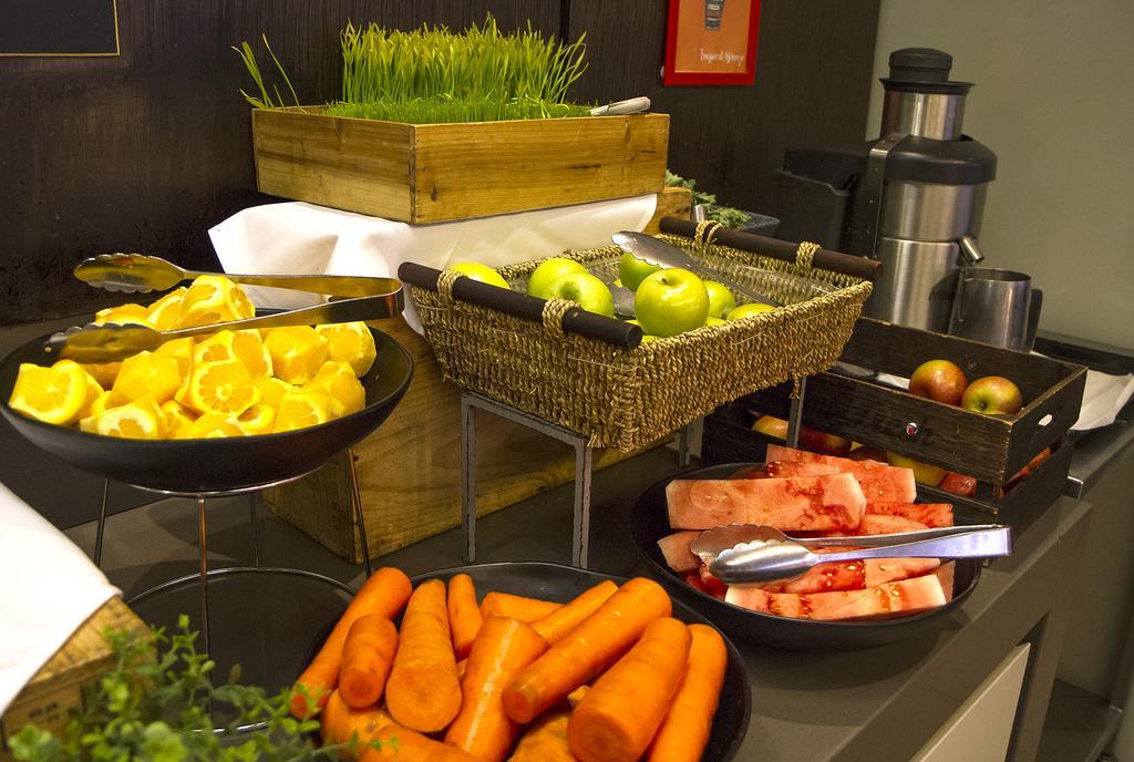 Novotel Parramatta Hotel