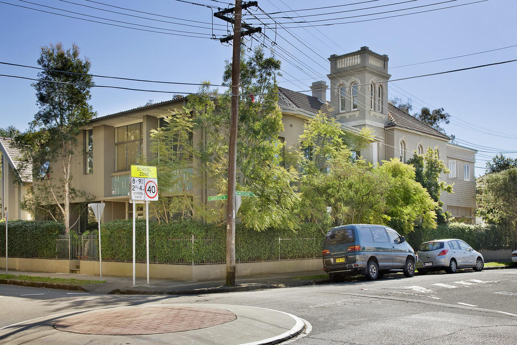 Cambridge Hostel Sydney