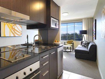 Aparthotel Adina Airport 4*