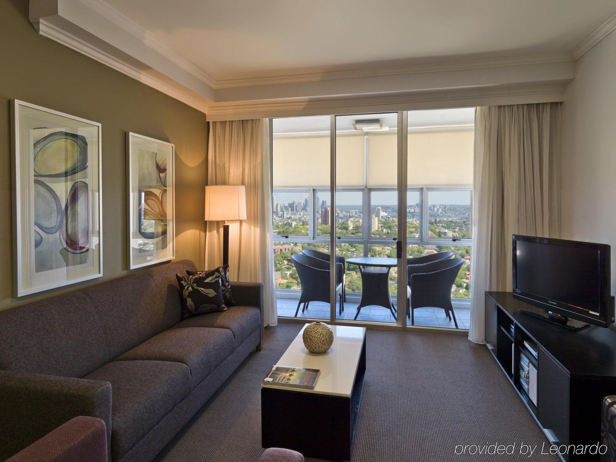Meriton Bondi Junction Hotel