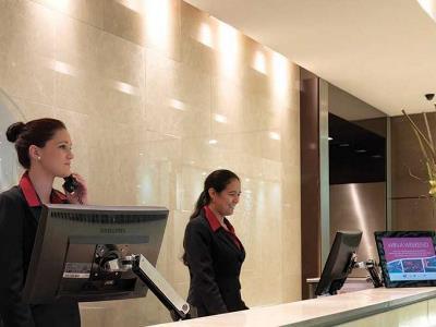 Adina Town Hall Aparthotel 4*
