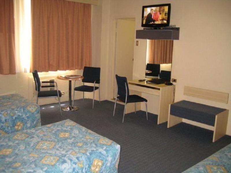 Hotel Devere 3*