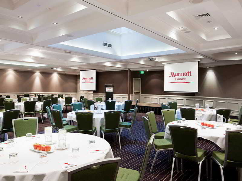 Pullman Hyde Park 5* Sydney