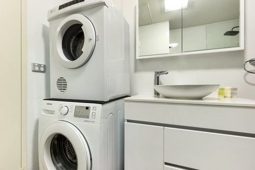Cbd 503 Brg Furnished *